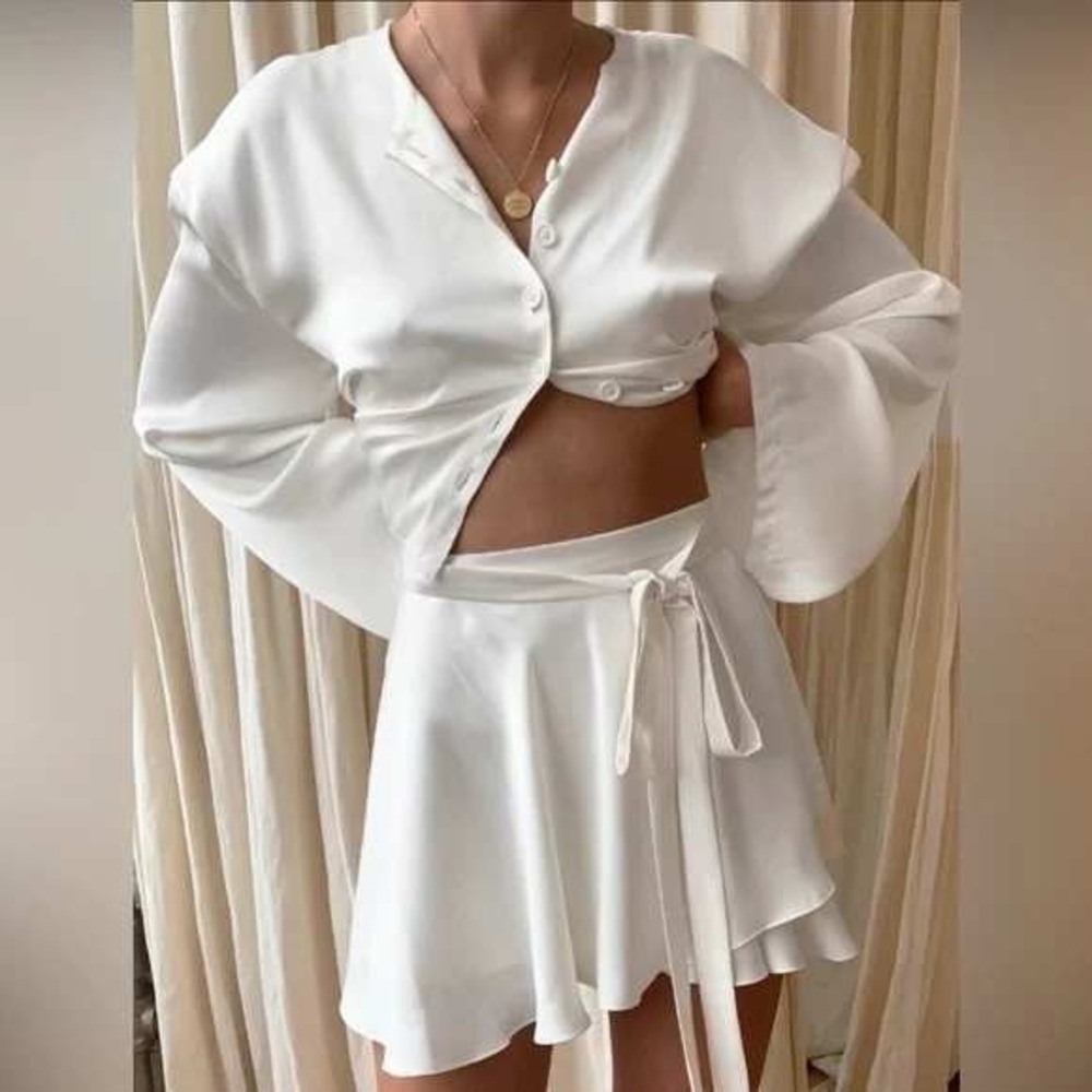 Commense White Satin Bell Sleeve Crop Top & Wrap Mini Skirt Set Size M - Picture 9 of 10